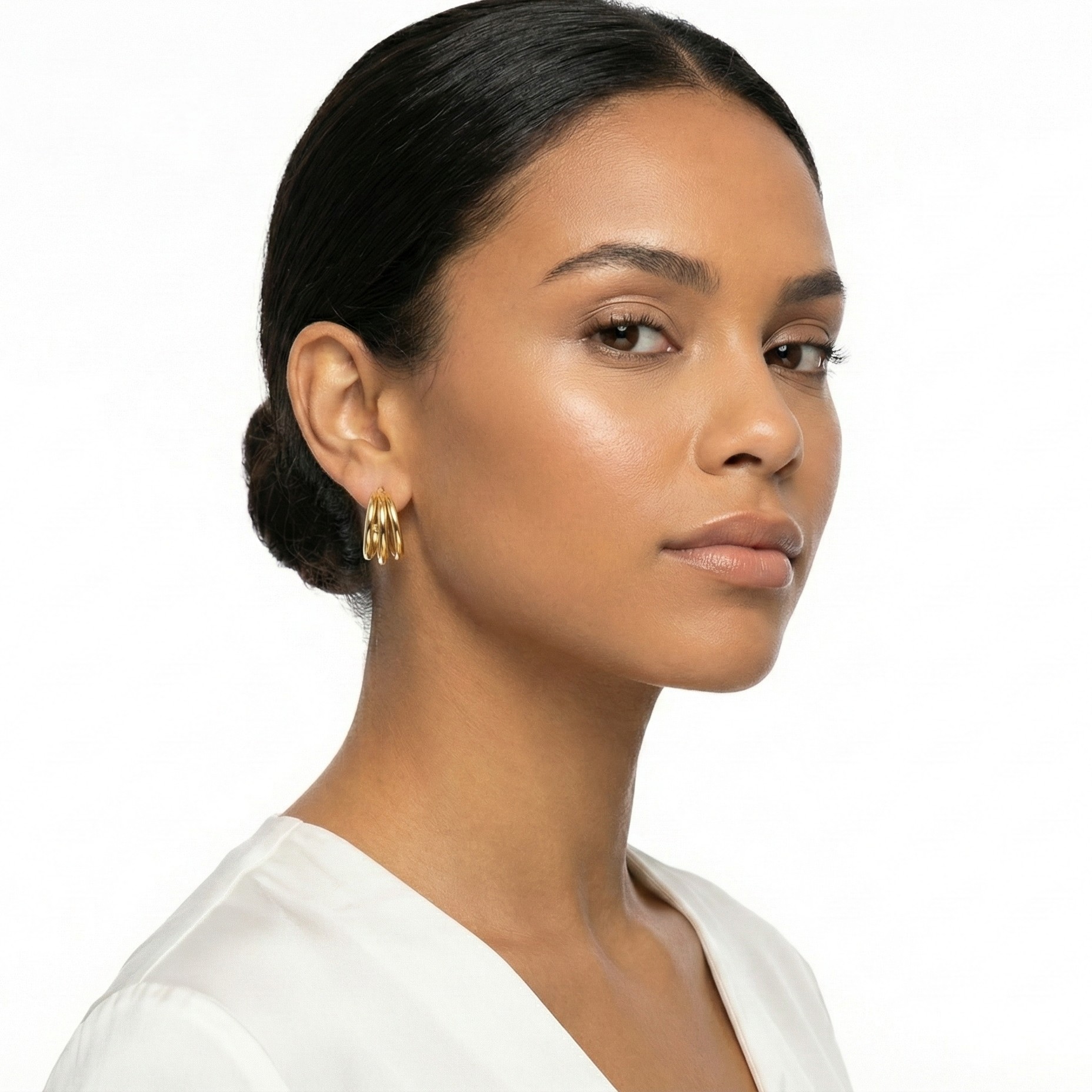 Triple Curve Gold Stud Earrings – Modern Minimal Elegance